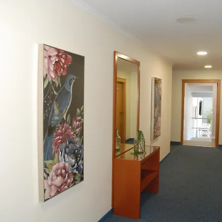 Recomecar Gasthuis Santa Cruz (Oeste)