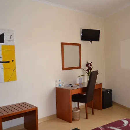 Recomeçar 4* Santa Cruz (Oeste)